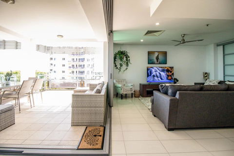 ZEN BY THE WATER - Esplanade Darwin Retreat - Accommodation Asia 40