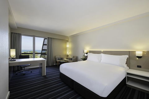 DoubleTree By Hilton Esplanade Darwin - Accommodation Asia 13