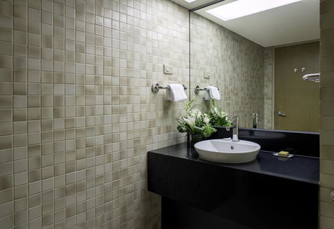 DoubleTree By Hilton Esplanade Darwin - Accommodation Asia 25