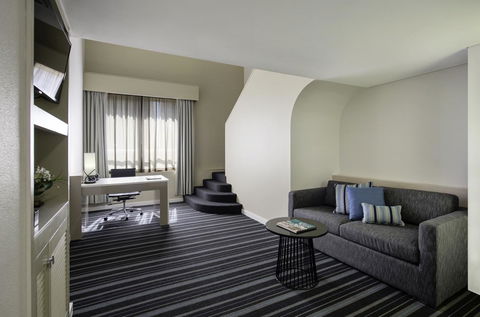 DoubleTree By Hilton Esplanade Darwin - Accommodation Asia 24
