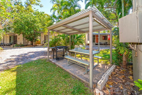 Oasis Tourist Park - Accommodation Asia 3