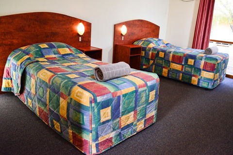 Erldunda Desert Oaks Resort - Accommodation Asia 35