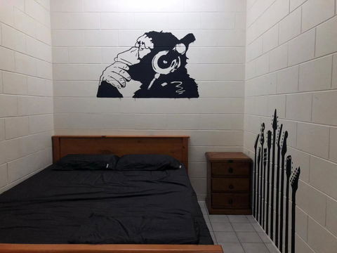 Frogs-Hollow Backpackers - Accommodation Asia 42