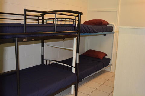 Frogs-Hollow Backpackers - Accommodation Asia 5
