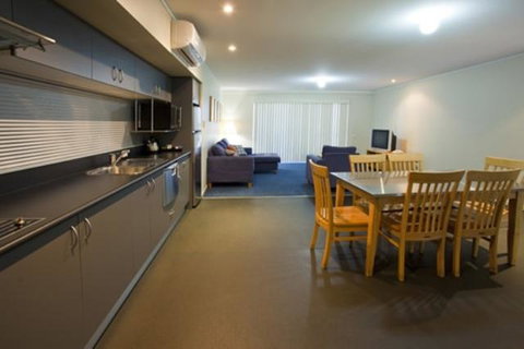 Corrigans Cove - Accommodation Guide 7