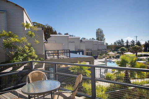 Corrigans Cove - Accommodation Guide 3