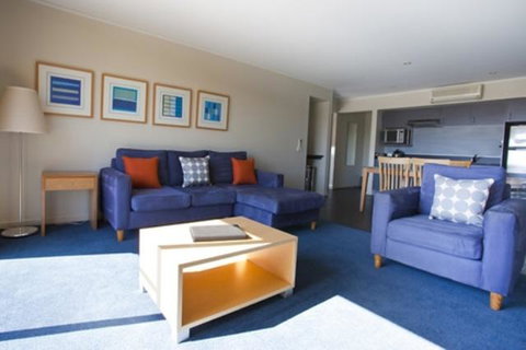 Corrigans Cove - Accommodation Guide 6