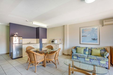 Nelson Bay Breeze - Accommodation Asia 26