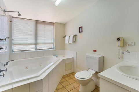 Nelson Bay Breeze - Accommodation Asia 27