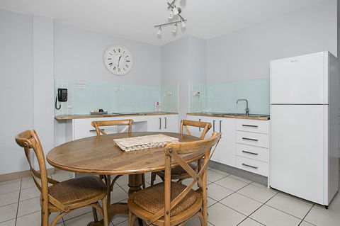 Nelson Bay Breeze - Accommodation Asia 13