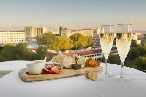 Novotel Canberra - Accommodation Asia 39