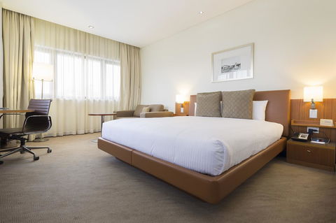 Novotel Canberra - Accommodation Asia 24