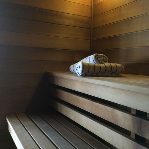 Novotel Canberra - Accommodation Asia 9