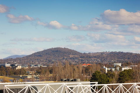 Crowne Plaza Canberra, An IHG Hotel - Accommodation Asia 16