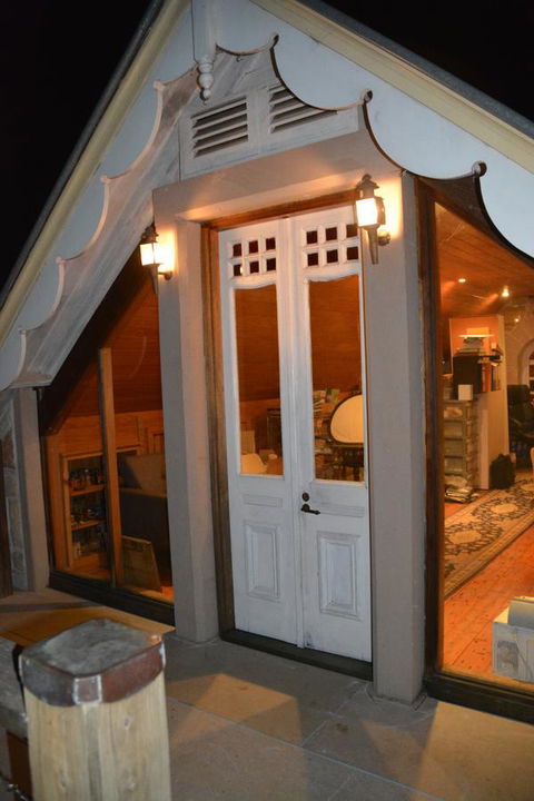 Garden Room - Accommodation Asia 7