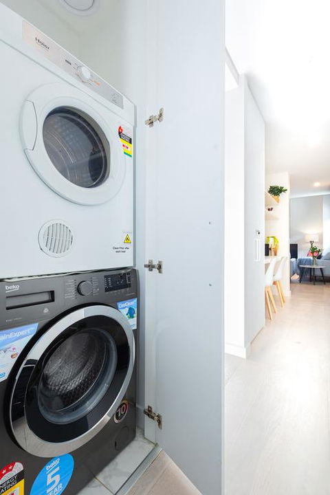 Bond Quarter Loft - Accommodation Guide 3