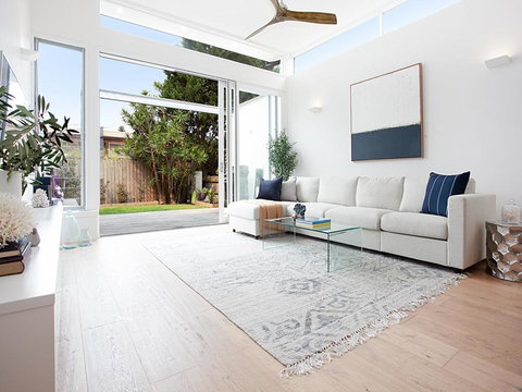 BONDI BLUE-hosted By:L'Abode Accommodation - Accommodation Guide 1