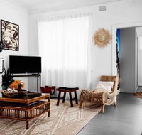 Bondi Surf Cottage - Accommodation Guide