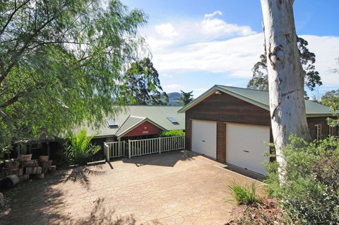Bonnie Doon - Family Friendly Home! - Accommodation Asia 0