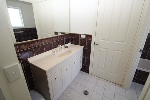 BOOTI BEACH HOUSE - Accommodation Guide 2