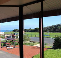 Bott's Beach Retreat - Accommodation Asia