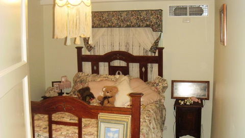 Boulder Lodge - Accommodation Asia 2