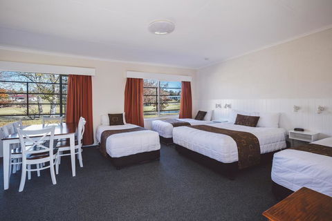 Boulevard Motel - Accommodation Guide 1