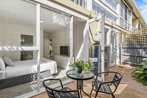 BOUTIQUE STAYS - Brighton By Sea - Accommodation Asia 1