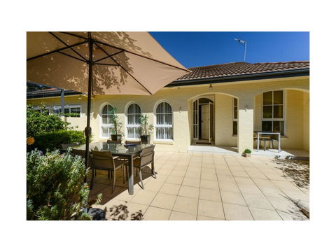Boutique Stays - Brighton Rose - Accommodation Asia 0