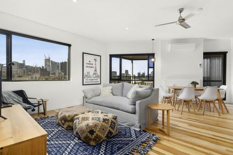 Boutique Stays - Highviews - Accommodation Guide 0