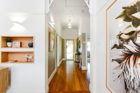 Boutique Stays - The Veronica - Accommodation Guide 2