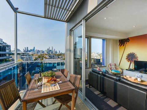 Boutique Stays - Zinc 501, Port Melbourne - Accommodation Asia 2