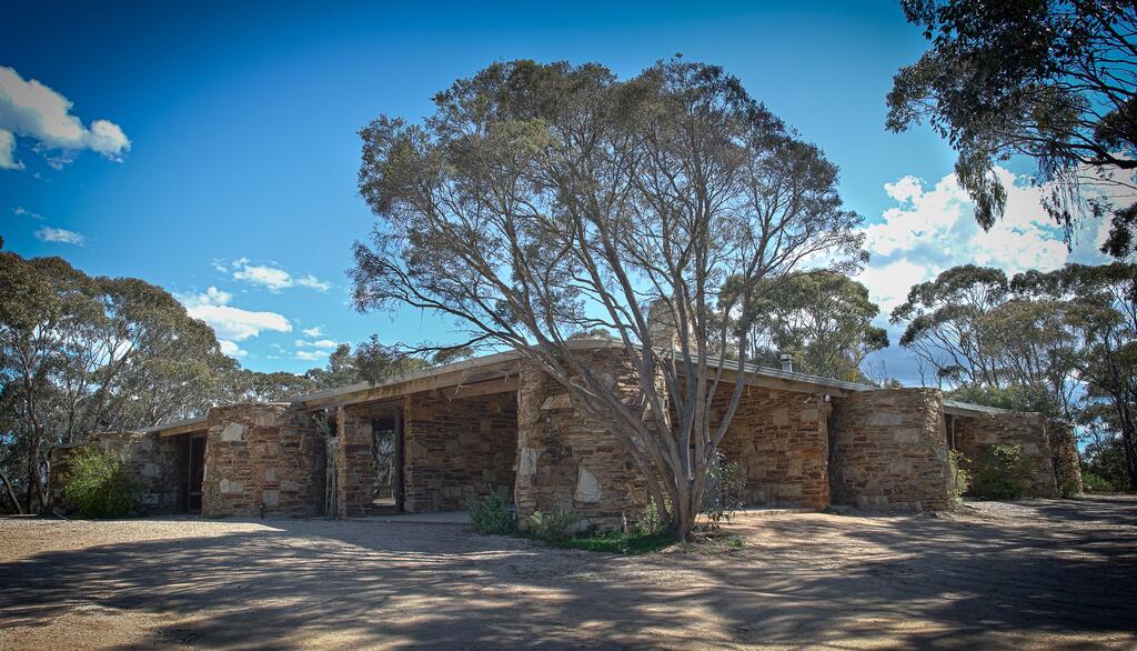 Darley VIC Accommodation Asia
