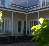 Bradshaw House - Accommodation Asia