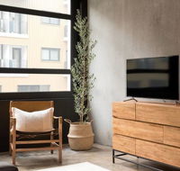 BRAND NEW BOUTIQUE WAREHOUSE 2BR APT KING BEDS KINGSTON in CANBERRA - Accommodation Asia