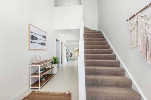Brand New PRIZE HOME 50m Path To Beach - Accommodation Asia 2