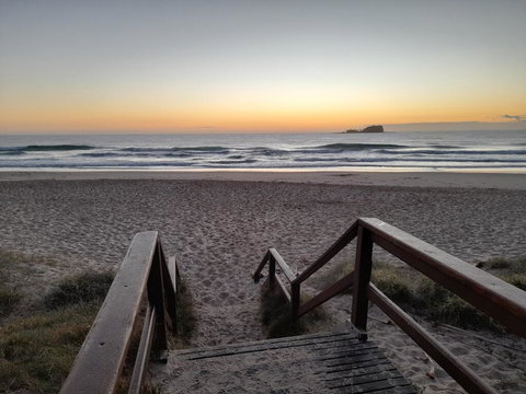 Breakers At Mudjimba Beach - Accommodation China 1