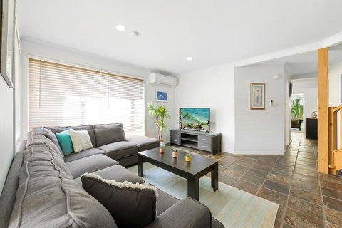 Breakers At Mudjimba Beach - Accommodation China 2