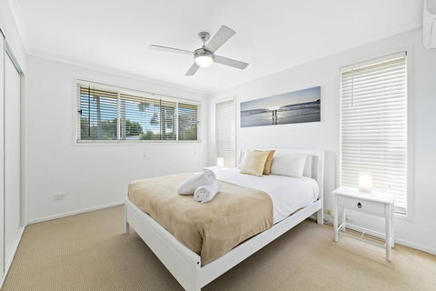 Breakers At Mudjimba Beach - Accommodation China 3