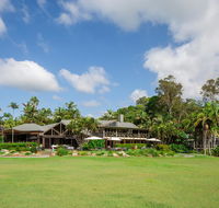 BreakFree Aanuka Beach Resort - Accommodation Asia