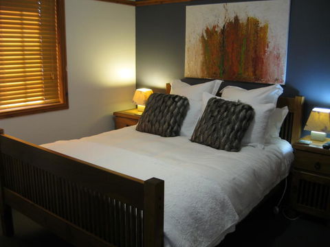 Brick Creek House - Accommodation Asia 3