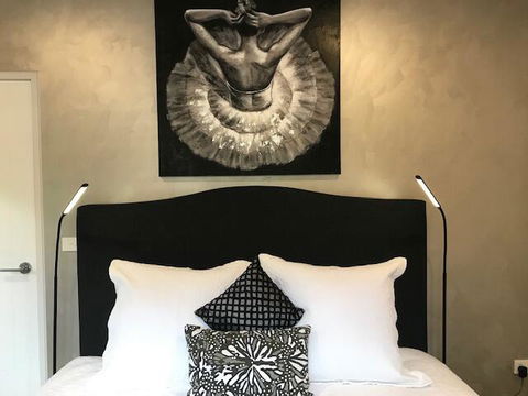 Bridal Falls Cottage - Accommodation Asia 2