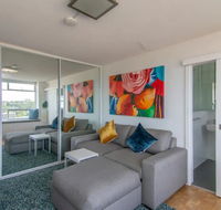 Bright Studio with Amazing City Views - Accommodation Asia
