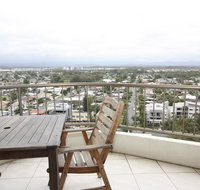 Broadwater Shores Waterfront Apartments - Accommodation Guide