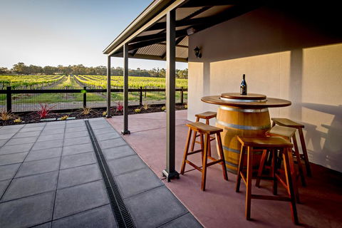 Brockenchack Vineyard Bed & Breakfast - Accommodation Asia 1