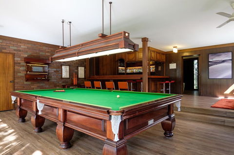 Brookfield Retreat - Large Holiday Home / Group Accommodation - Accommodation Asia 0