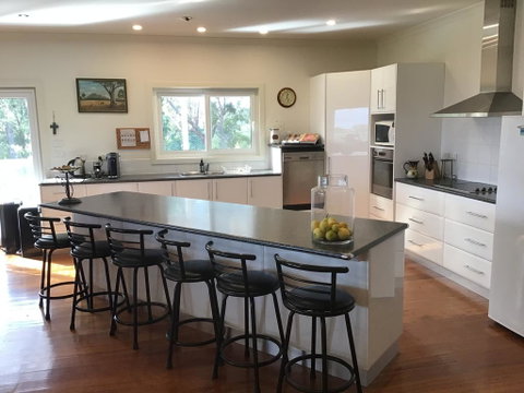 Bruny Sunset Beach GateAway - Accommodation Guide 3