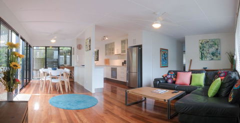 Bryce Street 30, - Ultimate Beach Shack - Accommodation Asia 2