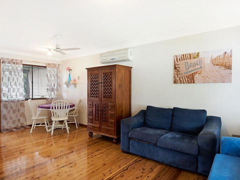Budgewoi Cottage - Accommodation Asia 3