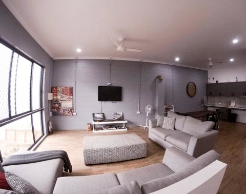Bunk Inn Hostel - Accommodation Guide 2